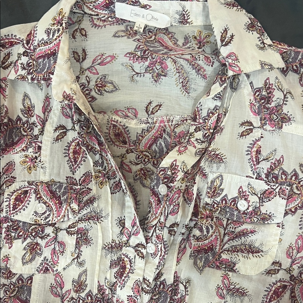 Eden & Olivia Men's Casual Paisley Shirt - Cream and Red